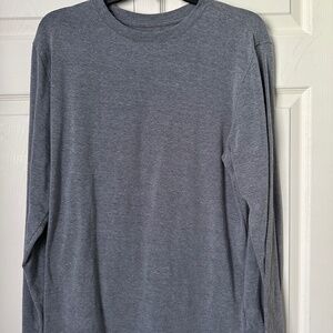 Zelos Long Sleeve Gray T-Shirt - Size Medium
